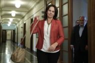 Παπανάτσιου: Σε καμία περίπτωση μείωση του αφορολόγητου