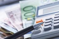 Εφορία: Πότε εφαρμόζεται αναδρομικά η ελαφρύτερη φορολογική ποινή