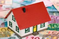 ΕΝΦΙΑ: Πώς θα πληρώσετε το φόρο σε 24 δόσεις, το «πέναλτι» αν χάσετε μια πληρωμή