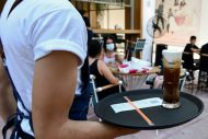 ΑΑΔΕ: 14 επιχειρήσεις εστίασης απέκρυψαν εισόδημα 5,2 εκατ. ευρώ