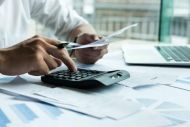ΟΕΕ: Ζητά παράταση υποβολής φορολογικών δηλώσεων έως τέλος Σεπτεμβρίου