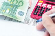 Επιστρέφει το χαρτόσημο 2,4% στα δάνεια μεταξύ επιχειρήσεων