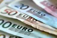 Επιδόματα ΟΠΕΚΑ: Τι πληρώνεται και πότε - Όλες οι ημερομηνίες