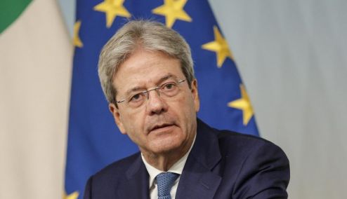 Picture 0 for Τζεντιλόνι: «Καλά νέα» η επιστροφή της Ελλάδας στην επενδυτική βαθμίδα