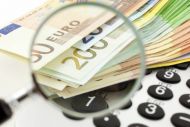 Η ΑΑΔΕ στο «κυνήγι» της φοροδιαφυγής: Ερχονται έλεγχοι και διασταυρώσεις σε εισοδήματα και ακίνητα