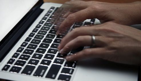 Picture 0 for Τεχνικά προβλήματα της Microsoft παρέλυσαν τράπεζες, αεροπορικές εταιρείες και χρηματιστήρια διεθνώς