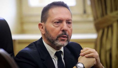 Picture 0 for Στουρνάρας: Χωρίς την συγχώνευση Attica Bank και Παγκρήτια θα οδηγούνταν στην κατάρρευση
