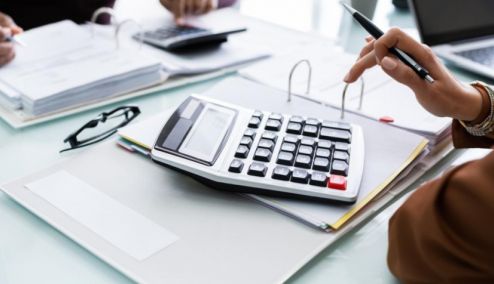 Picture 0 for Εισόδημα έως 7.680 ευρώ δηλώνει το 50% των φορολογουμένων