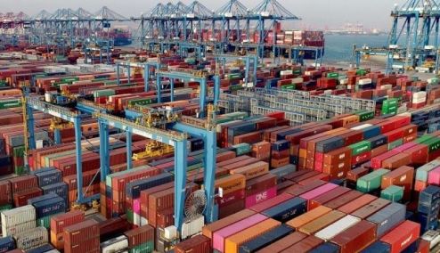 Picture 0 for Σε ισχύ οι δασμοί Τραμπ 10% στις κινεζικές εισαγωγές – Το Πεκίνο αντεπιτίθεται με δασμούς 15% σε αμερικανικούς υδρογονάνθρακες