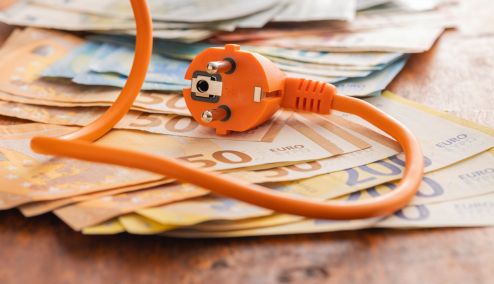 Picture 0 for Στα σταθερά τιμολόγια ρεύματος στράφηκαν το 2024 οι καταναλωτές - Τα οφέλη