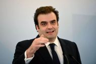 Πιερρακάκης: Έρχεται τέλος στα φθηνά δέματα και «ψηφιακός φόρος»