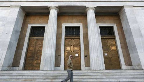 Picture 0 for ΤτΕ: Διψήφια αύξηση στις τουριστικές εισπράξεις το α’ τετράμηνο – Ανοδος 5,8% στις αφίξεις