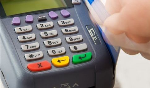 Picture 0 for Έως 1 δισ. «έξτρα» μόνιμες ελαφρύνσεις από περιστολή της φοροδιαφυγής