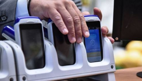 Picture 0 for Επιθεώρηση Εργασίας: «Πρωταθλήτρια» στα πρόστιμα η αδήλωτη εργασία - Στο μικροσκόπιο η ψηφιακή κάρτα