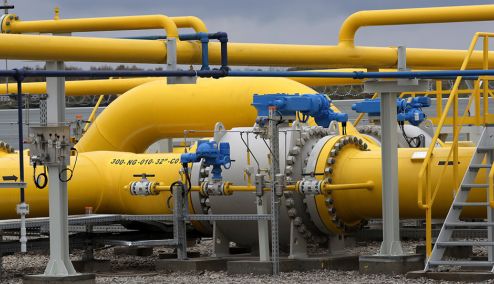 Picture 0 for Τι σημαίνει η επίθεση στο Ιράν για την αγορά σε πετρέλαιο και φυσικό αέριο