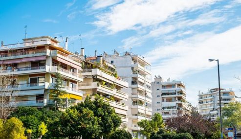 Γονικές παροχές: Αύξηση 63% τον Μάιο - Φρένο στις αγοραπωλησίες ακινήτων για δεύτερο μήνα