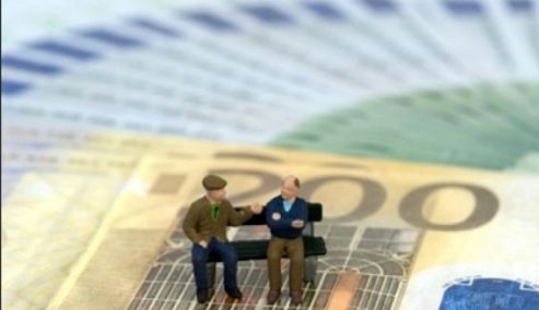 Picture 0 for Πότε «κλειδώνει» η συνταξιοδότηση με 36ετία και πότε με 10.000 μέρες ασφάλισης