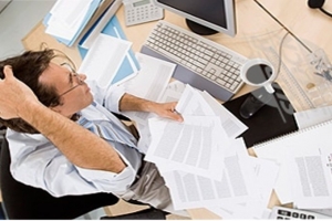 Τι θα πρέπει να γνωρίζετε για τις μειώσεις μισθών