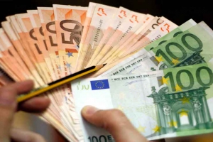 Το 2017 ο κατώτερος μισθός κάτω από 586 ευρώ λόγω μνημονίου...