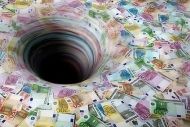«Τρύπα» 1,4 δισ. ευρώ στα φορολογικά έσοδα το 2014